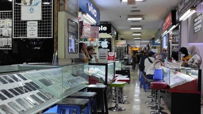 Pengiriman Smartphone Global Turun 6% di Q2 2026, Samsung dan Apple Kokoh