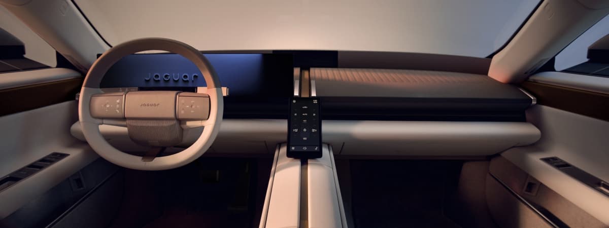 Jaguar Type 01 Debut Oktober 2026, Kabin Mewah Tanpa Layar Raksasa