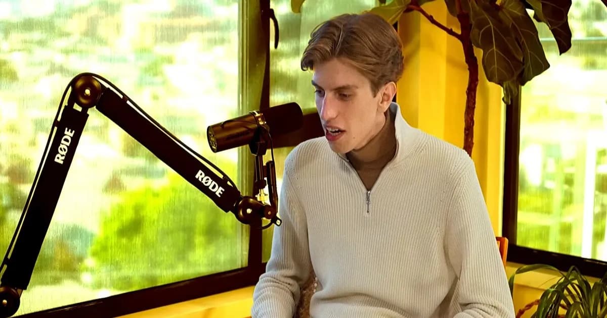 Leopold Aschenbrenner tampil dalam podcast membahas investasi AI