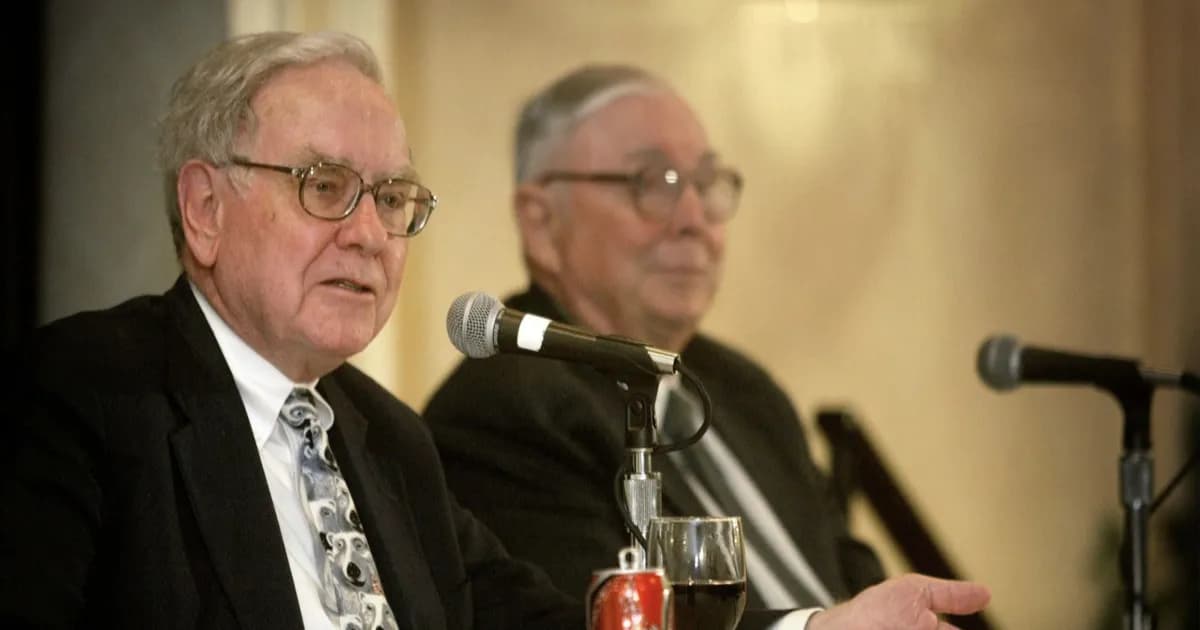 Warren Buffett memberikan komentar tentang investasi AI perusahaan teknologi besar