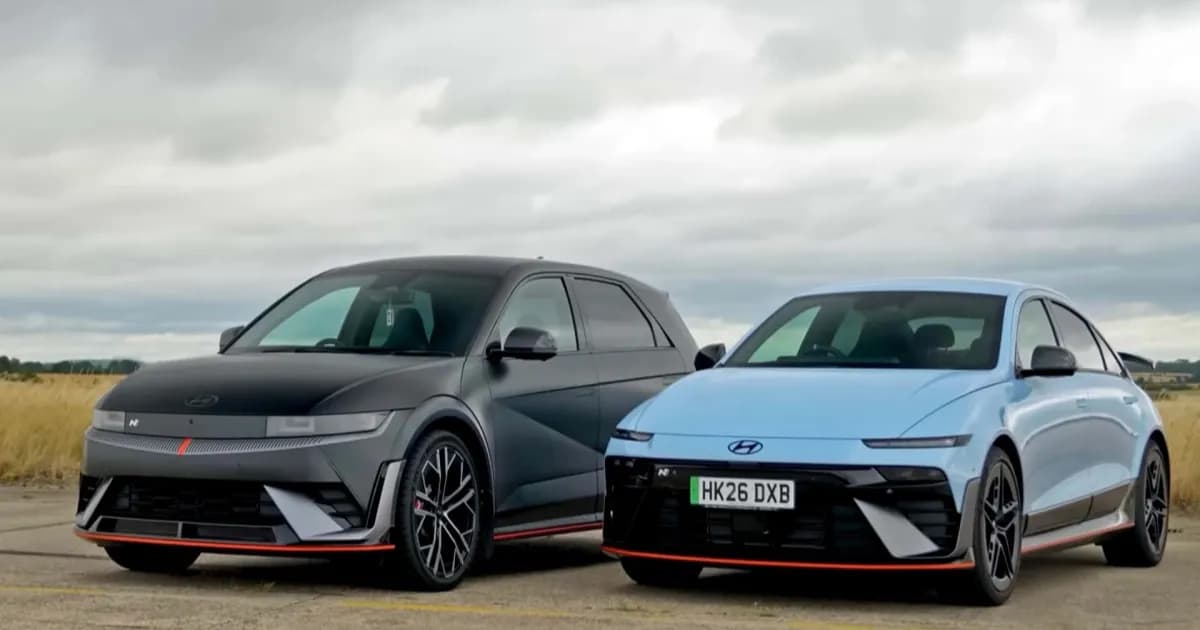 Hyundai Ioniq 6 N melaju di sirkuit dengan handling tajam