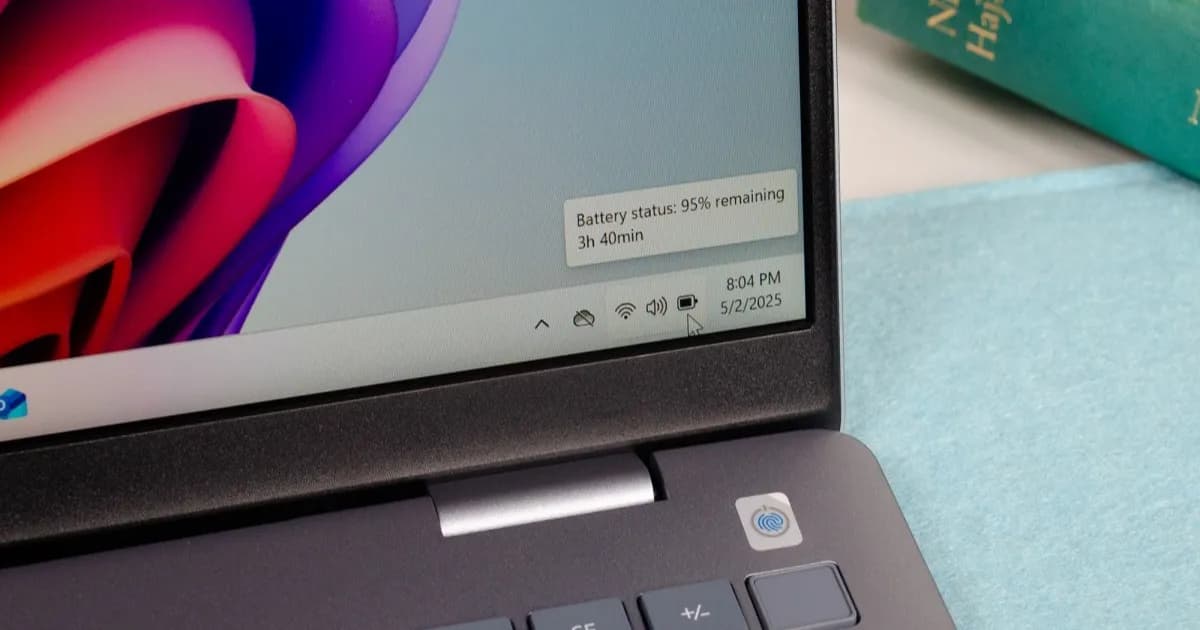Ilustrasi proses Windows Health and Optimized Experiences di Windows 11