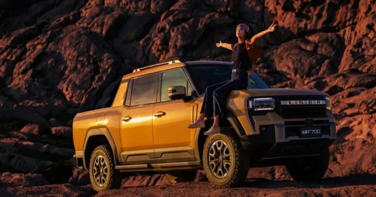 Jetour Zongheng F700 pickup PHEV off-road dari Chery