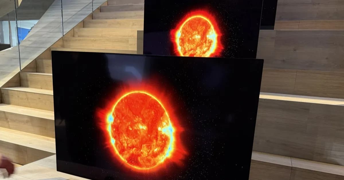 Panel OLED dua lapis LG Display dengan reproduksi warna akurat untuk TV kelas menengah