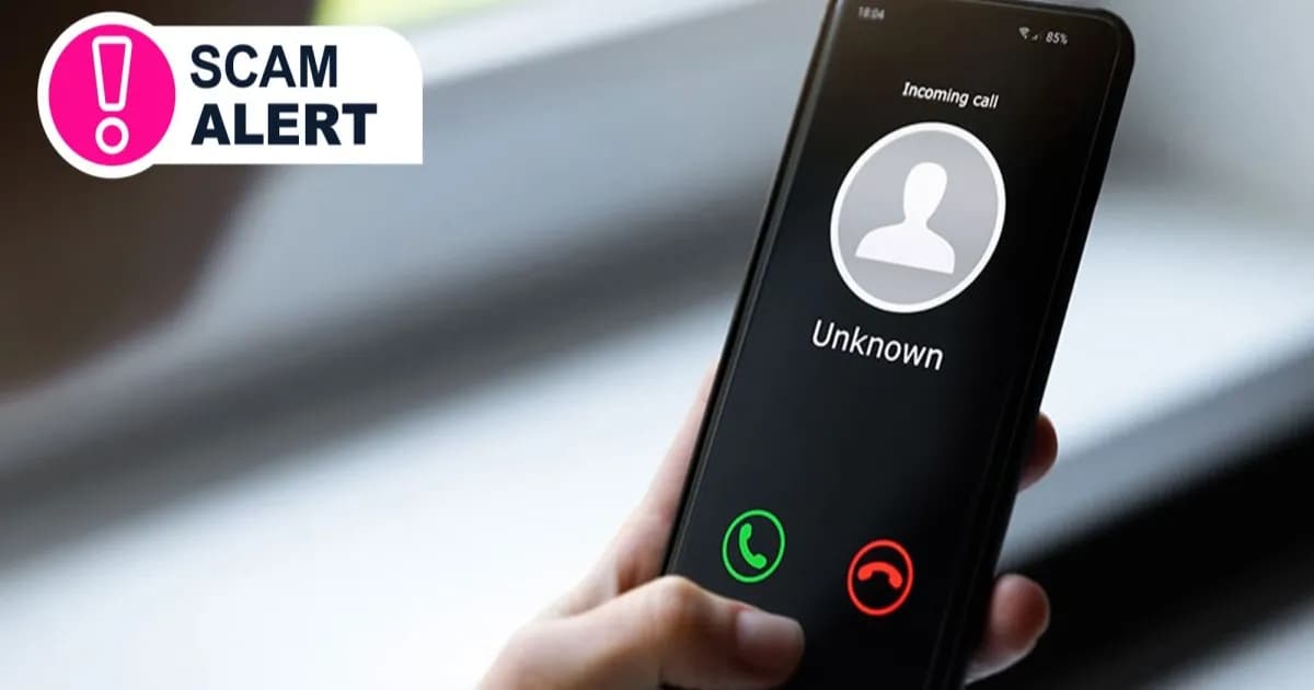 Ilustrasi penipuan AI di WhatsApp yang meniru suara seseorang untuk meminta transfer uang