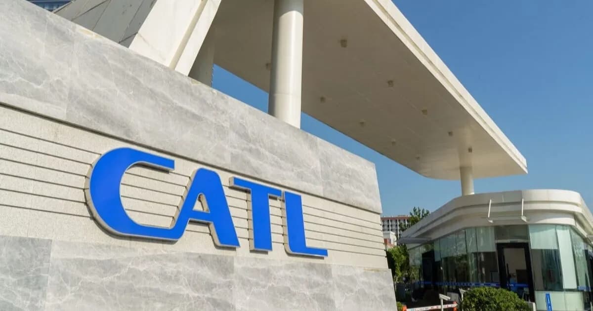 Ilustrasi pengembangan baterai solid-state CATL untuk produksi uji coba 2027