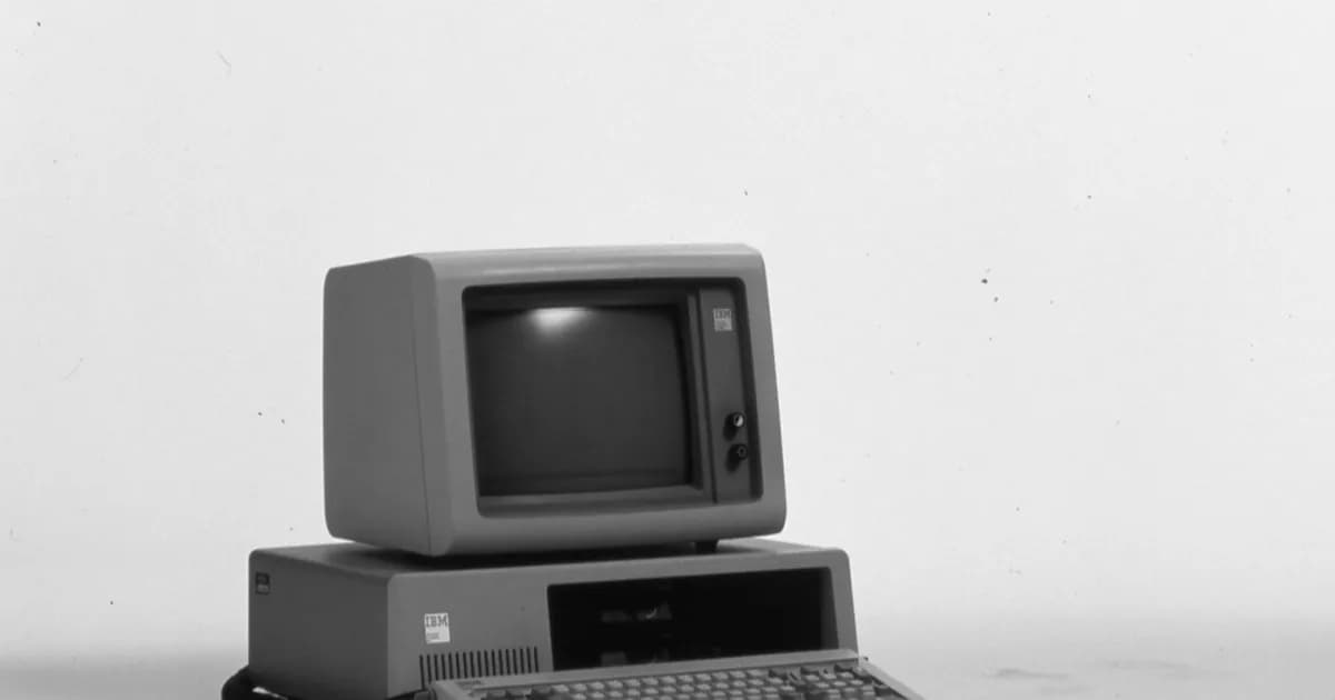 Intel 8088 dan IBM PC Model 5150 yang menandai awal era komputasi personal 45 tahun lalu