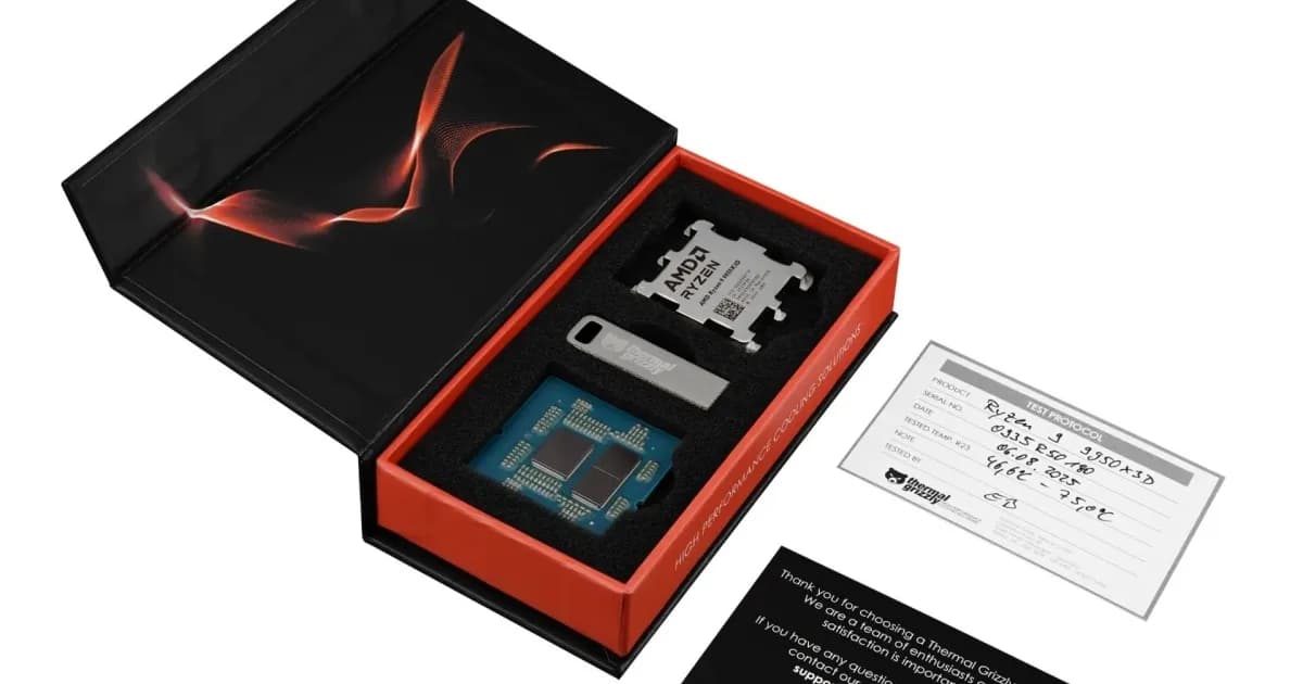 Produk Thermal Grizzly delidded CPU dengan prosesor terbuka dan kemasan