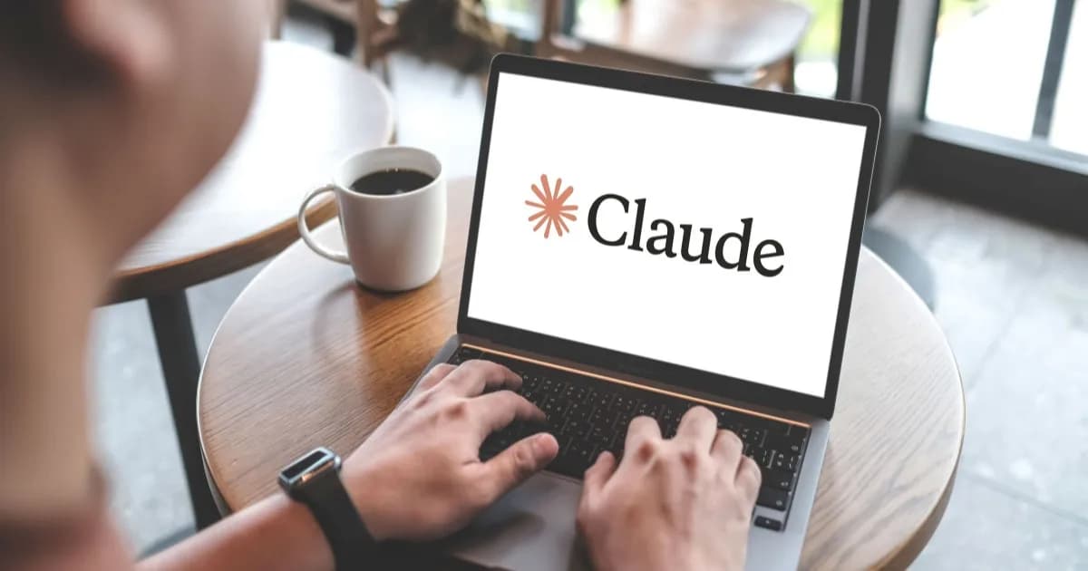 Ilustrasi antarmuka Claude AI dengan koneksi Gmail untuk mengirim email otomatis
