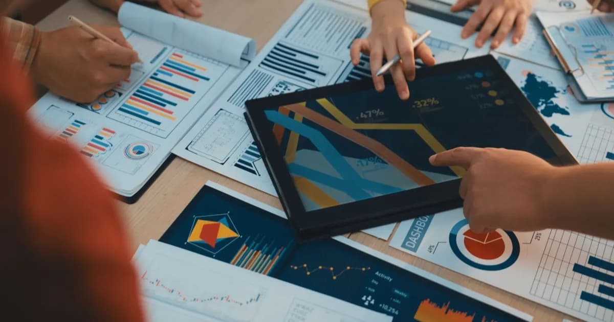 Konsep kepercayaan pelanggan dalam penerapan AI untuk strategi pemasaran digital modern