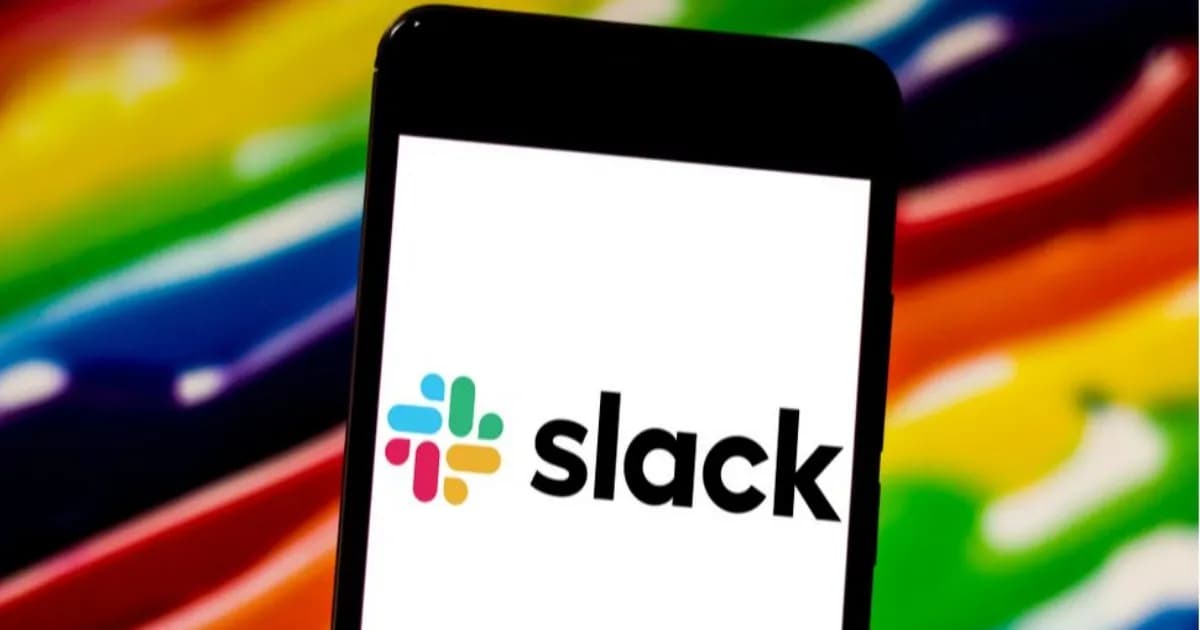 Ilustrasi Slack Code untuk coding kolaboratif tim