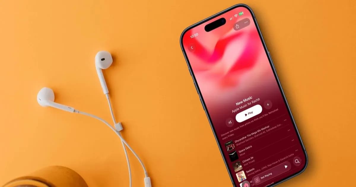 Tampilan aplikasi Apple Music di smartphone