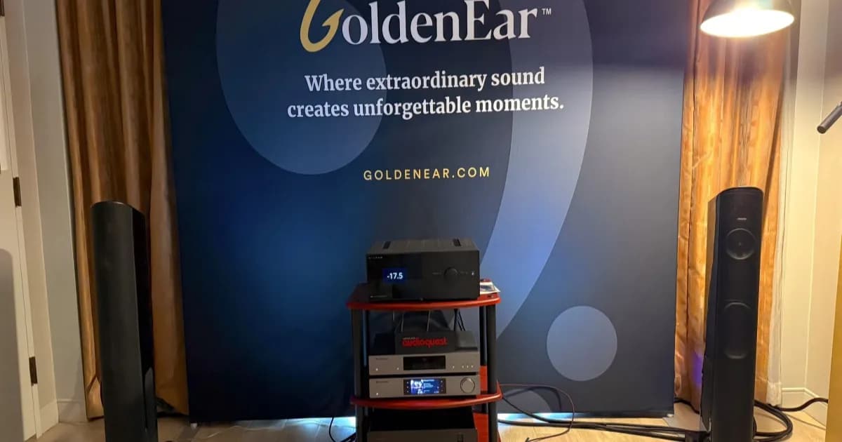 Speaker tower Goldenear T44 yang dipajang di ajang Audio Advice Live 2026