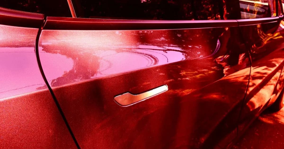 Gagang pintu Tesla Model 3 yang menjadi penyebab penarikan massal di China