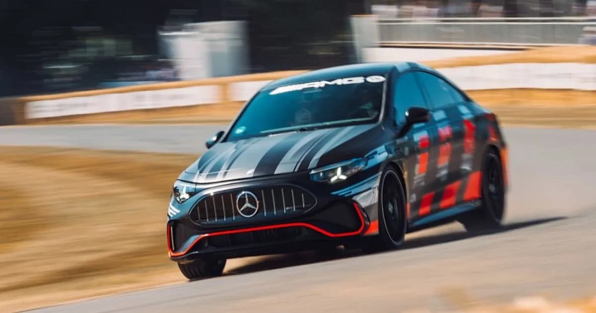 Kimi Antonelli memperkenalkan Mercedes-AMG CLA 45 listrik sepenuhnya