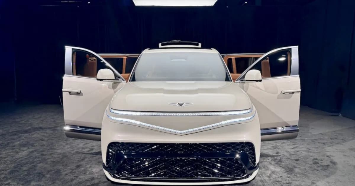 Genesis GV90 SUV listrik mewah dengan coach door dan interior premium