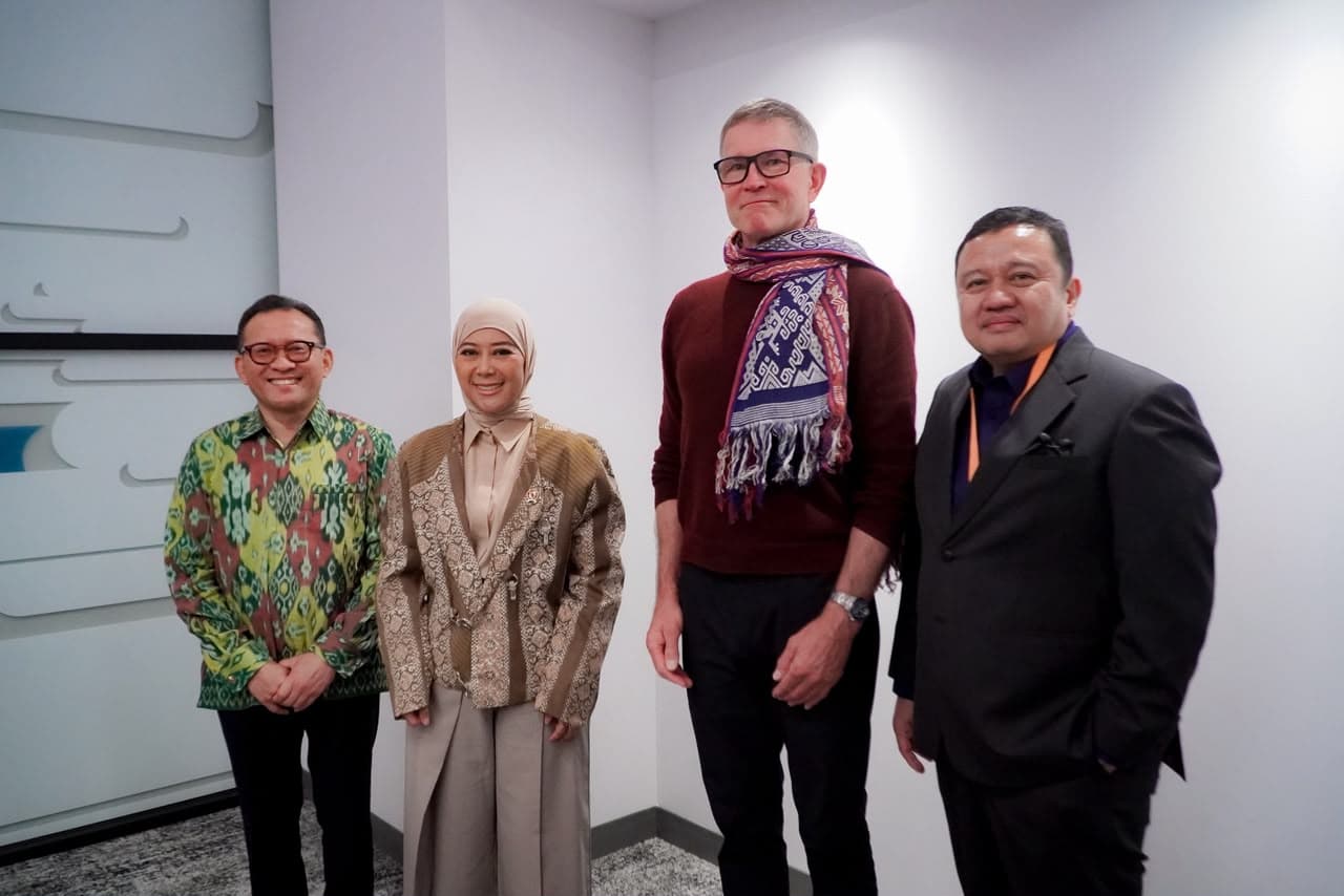 Menkomdigi Desak Roblox Patuhi PP TUNAS demi Anak Indonesia