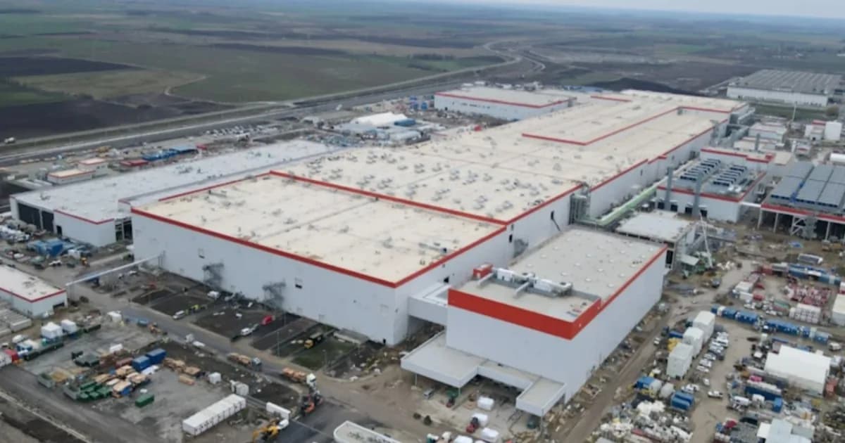 Pabrik CATL di Debrecen Hungaria yang menjadi pusat produksi baterai Eropa