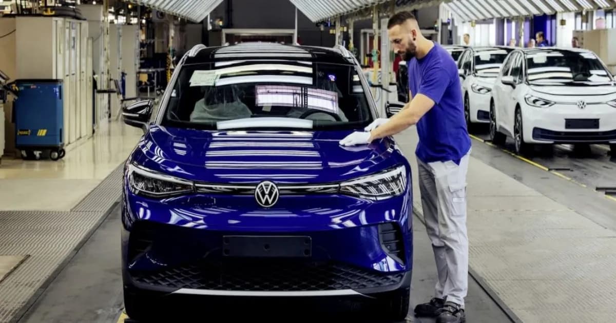 Ilustrasi rencana PHK massal Volkswagen dan penutupan pabrik di Jerman