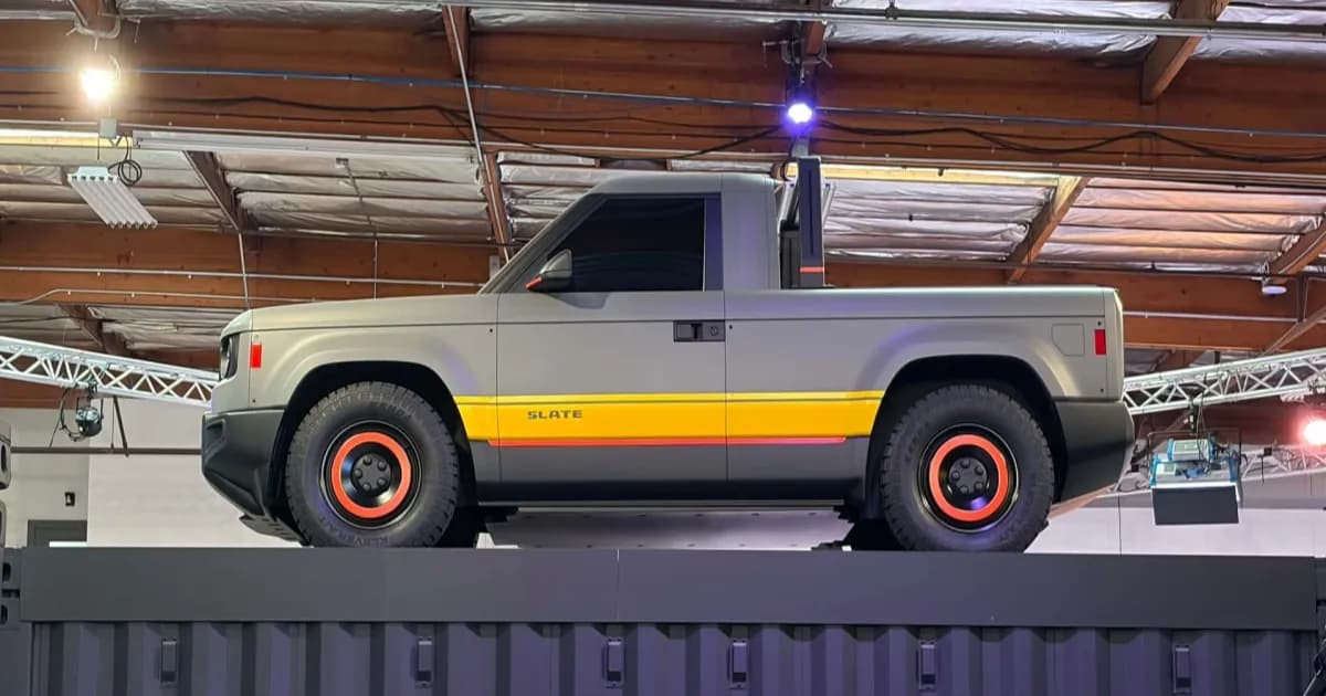Slate EV truck pikap listrik murah dengan harga mulai $26.400 yang pengirimannya dimajukan ke Desember 2026