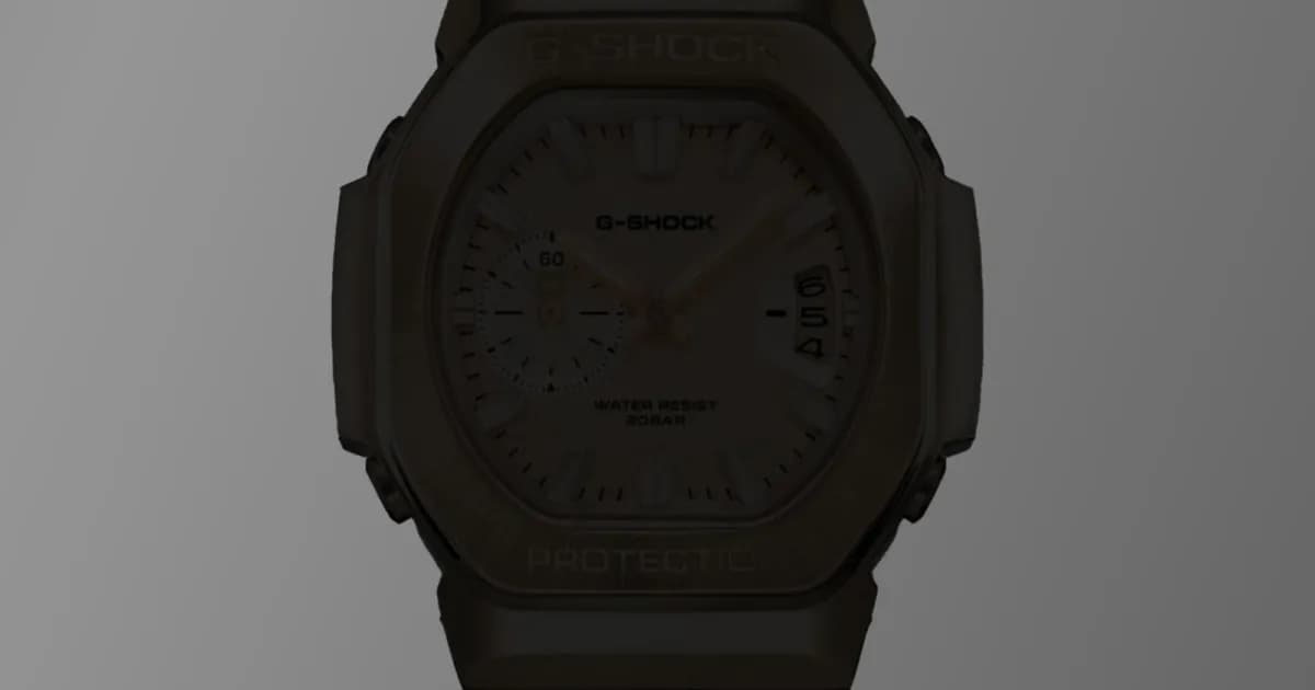 Ilustrasi G-Shock CasioNaut GMC-2500 dengan desain case mirip Patek Philippe Nautilus