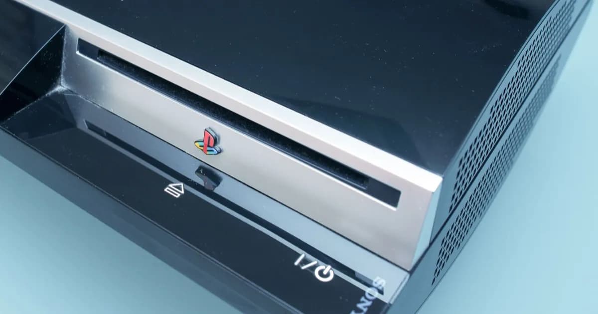 Ilustrasi emulator RPCS3 yang mendukung pemutaran cakram PS3 di berbagai sistem operasi