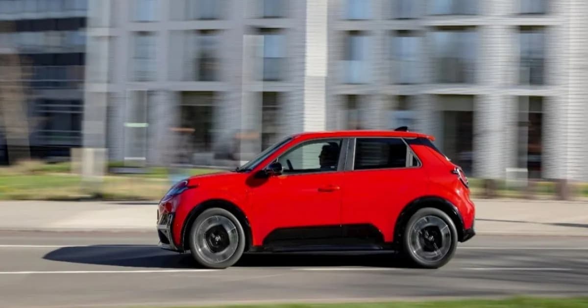 Nissan Pixo EV 2027 terlihat sedang menjalani uji coba di jalan umum dengan kamuflase tebal