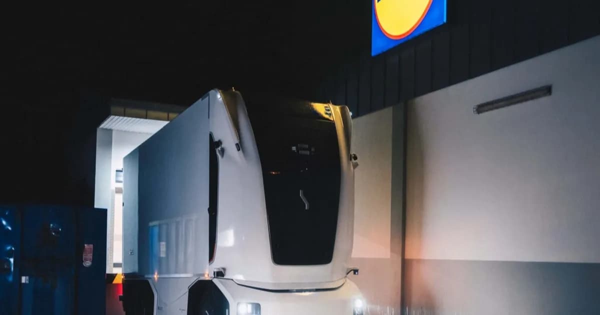 Truk otonom tanpa kabin Einride yang dioperasikan Lidl untuk pengiriman di Jerman