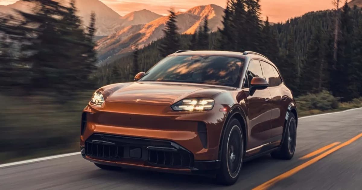 Porsche Cayenne Electric 2027 dengan pintu elektrik dan opsi cat custom Paint-to-Sample