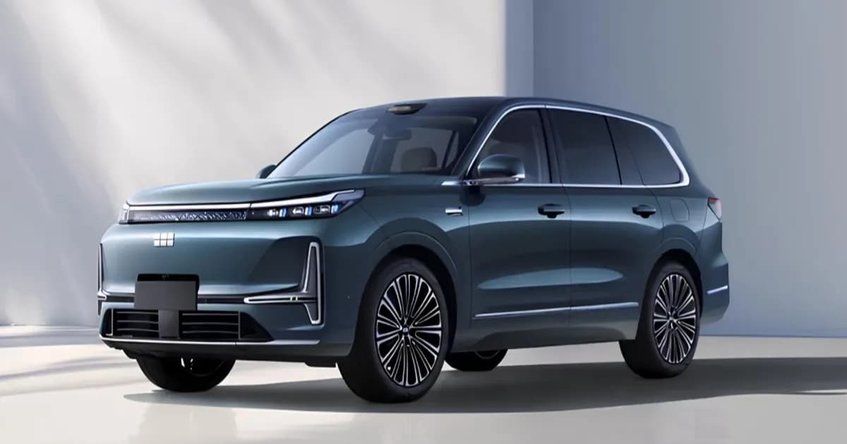 Geely Galaxy M9 SUV plug-in hybrid full-size tiga baris berwarna gelap