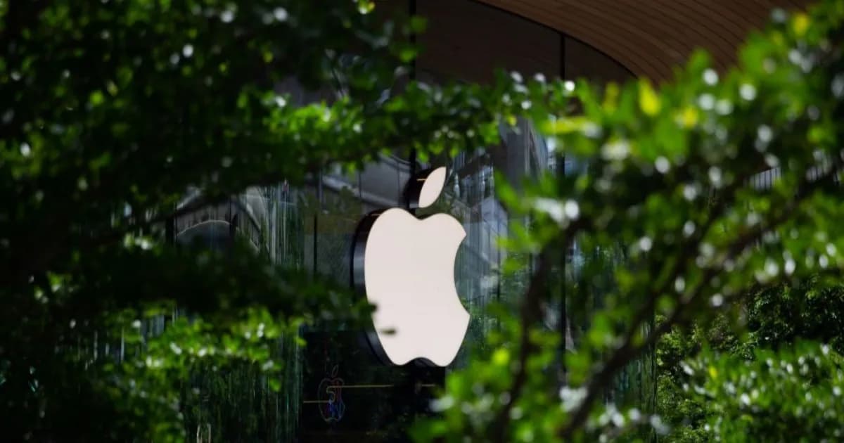Ron Johnson, mantan eksekutif Apple yang membangun jaringan toko ritel, berbicara tentang AI dan masa depan belanja