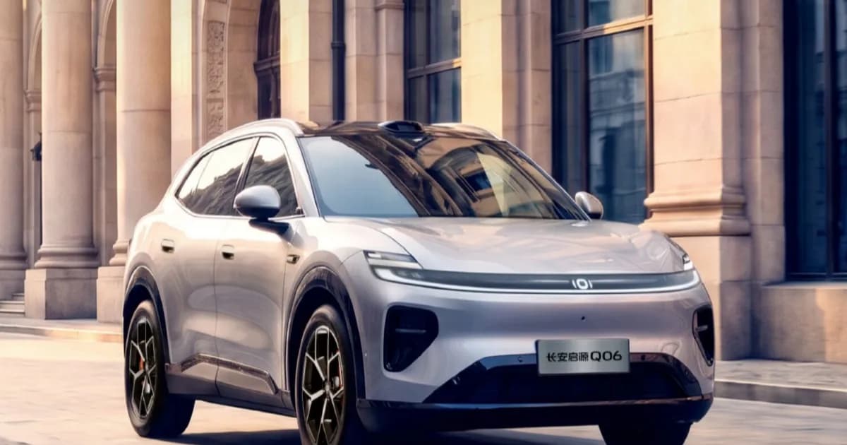 Changan Nevo Q06 EV crossover resmi dijual di China dengan opsi BEV dan EREV