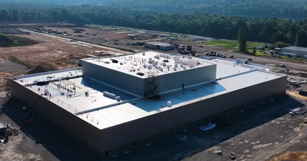 Struktur utama fasilitas bahan bakar nuklir TX-1 milik X-energy di Oak Ridge, Tennessee