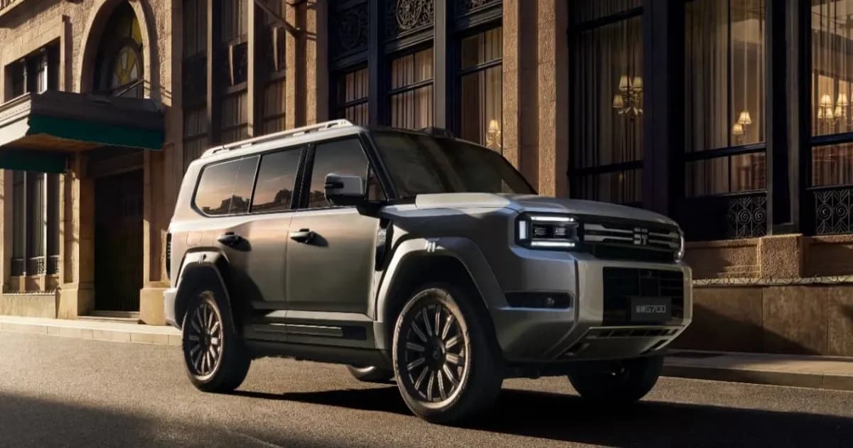 Jetour G700 2027, SUV PHEV Chery dengan sistem kemudi cerdas Huawei Qiankun ADS 5.0