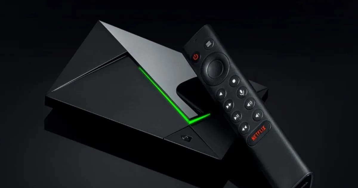 Nvidia Shield TV Pro dengan remote dan antarmuka streaming