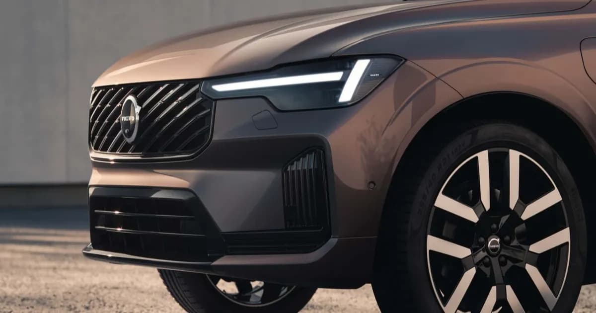 SUV listrik Volvo EX60 saat debut, model andalan yang diharapkan mendongkrak penjualan Volvo Cars di AS