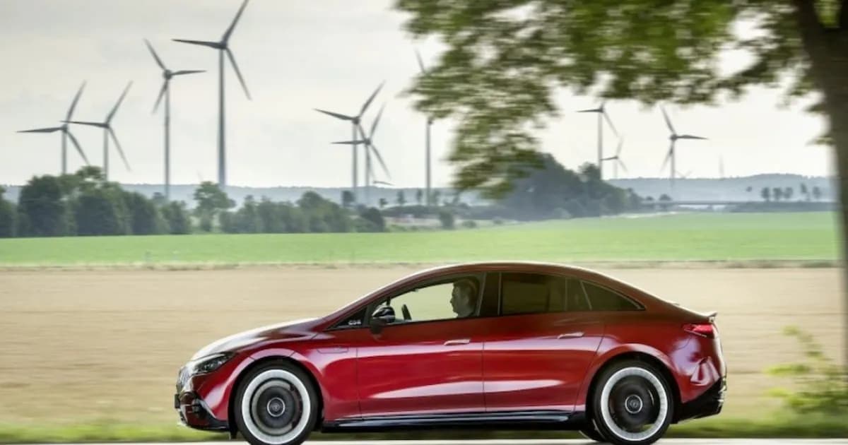 Mercedes-Benz EQE Sedan listrik yang dihentikan dari jajaran AS model 2027