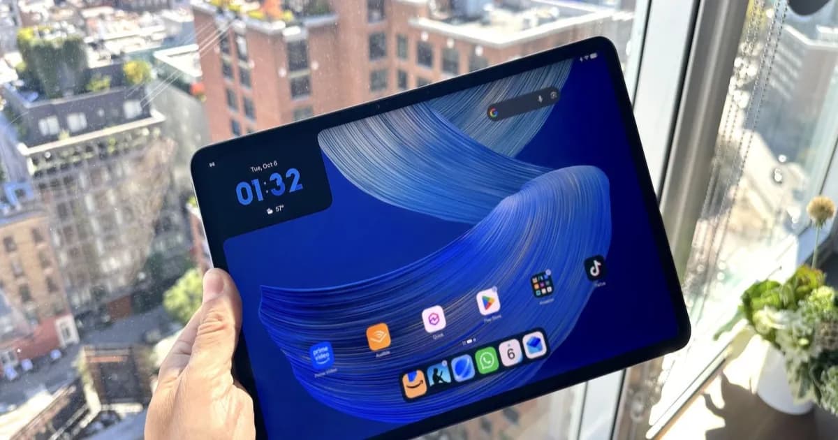 Amazon Alexa Tablet 12 Pro dengan layar nanomatte dan widget Alexa+