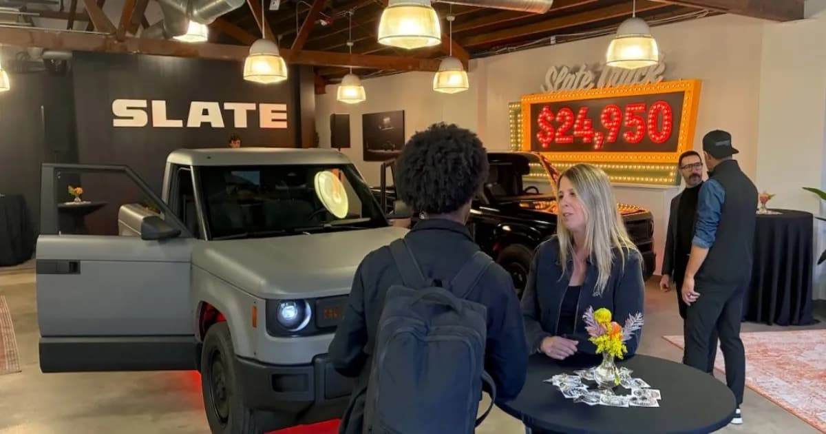Slate Auto Experience Center di Chicago, Illinois