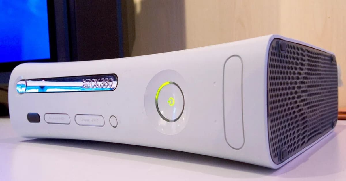 Ilustrasi konsol Xbox 360 yang berhasil di-crack menggunakan Raspberry Pi Pico