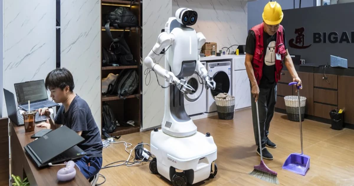 Ilustrasi pekerja terampil menggunakan perangkat wearable capture saat merekam aktivitas kerja di dalam rumah untuk data latih robot AI HUMXN