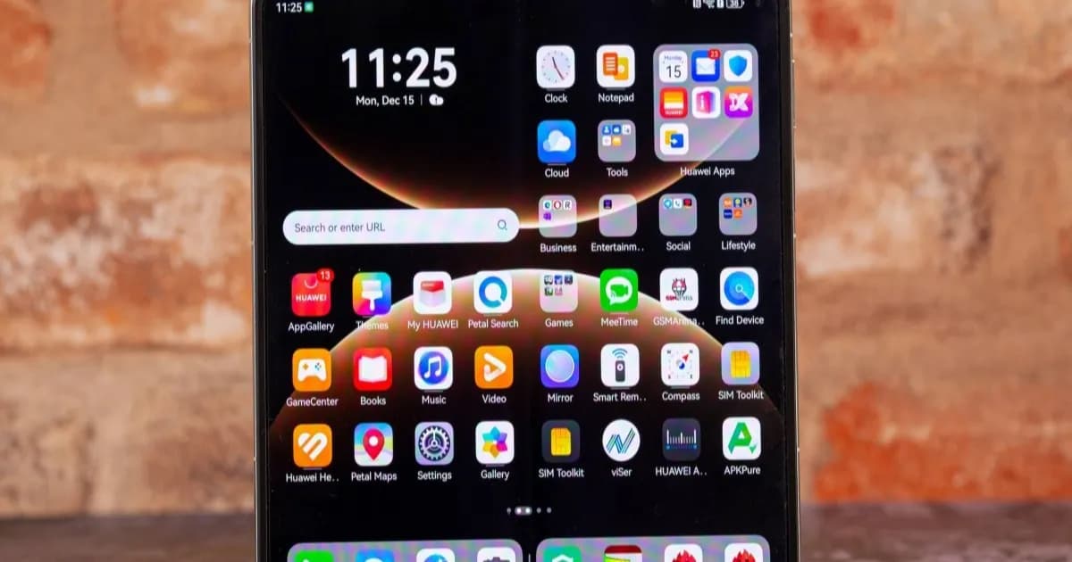 Huawei Mate X7 sebagai pembanding bocoran spesifikasi Huawei Mate X8