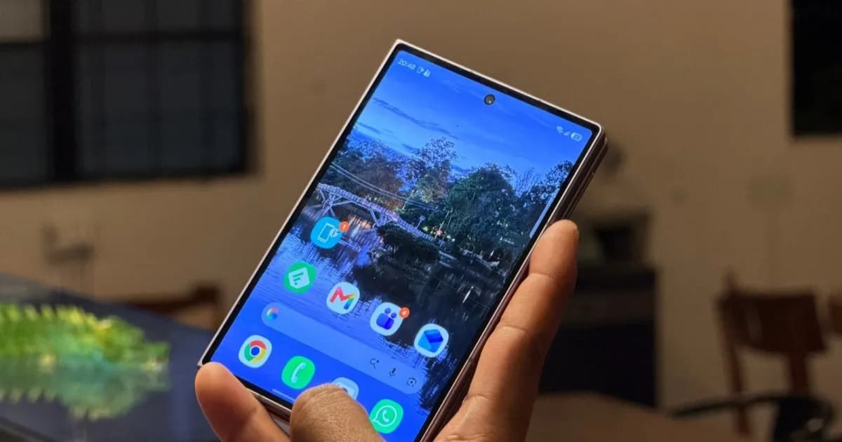 Ilustrasi pembaruan One UI 9 pada smartphone dan tablet Samsung Galaxy