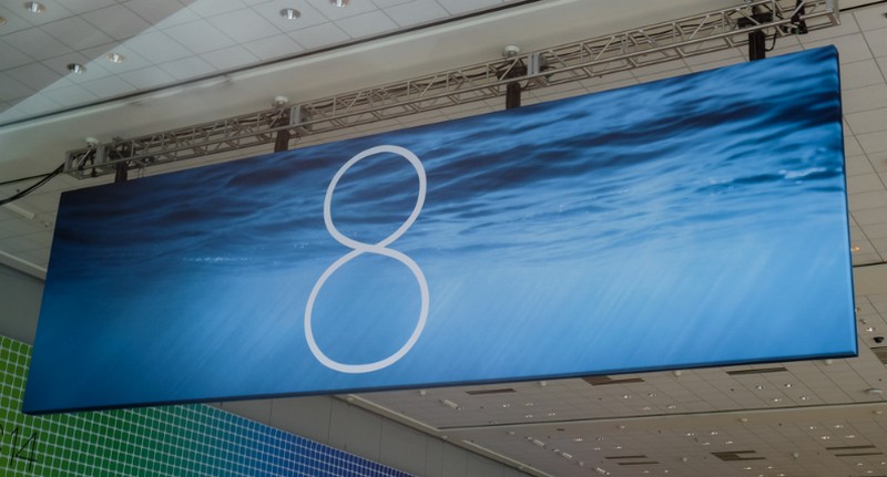 Banner iOS 8 di WWDC 2014