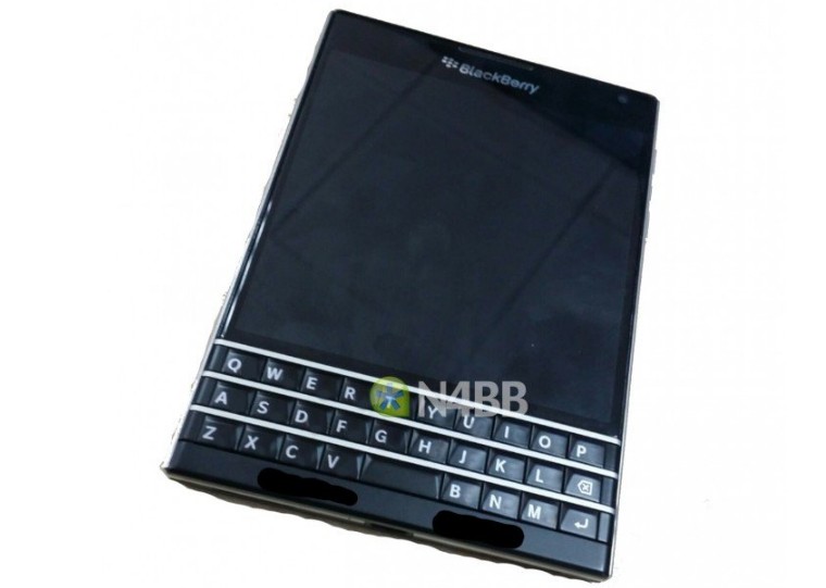 Bocoran gambar BlackBerry Q30 alias Windermere