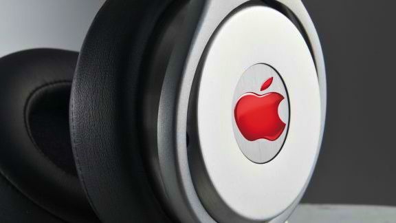 Beats with Apple logo-970-80
