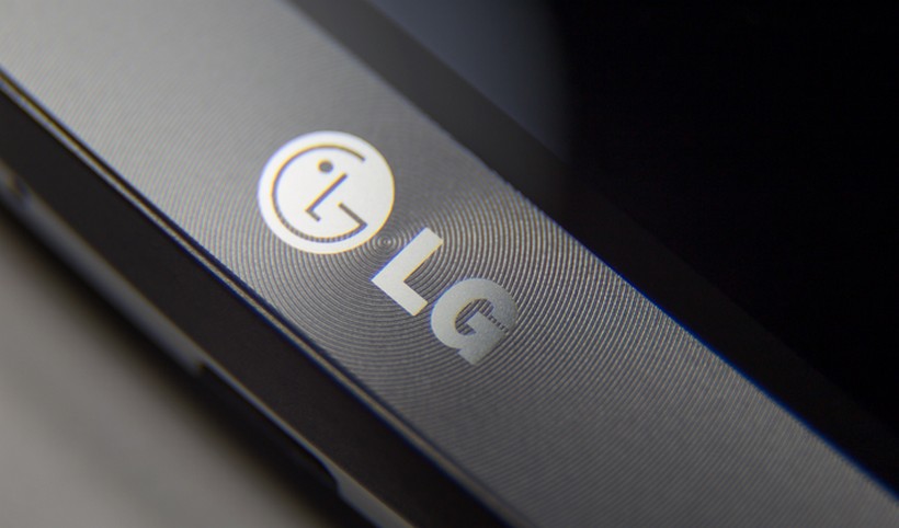 LG logo smartphone