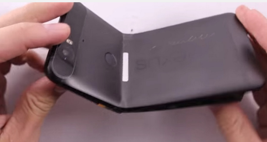 Nexus 6P bend test
