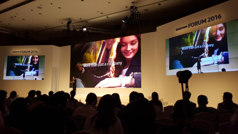 Samsung Forum 2016, In Sync With Real Life
