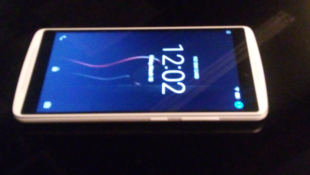 Minggu Depan, Lenovo Siap Kenalkan Vibe K4 Note ke Tanah 